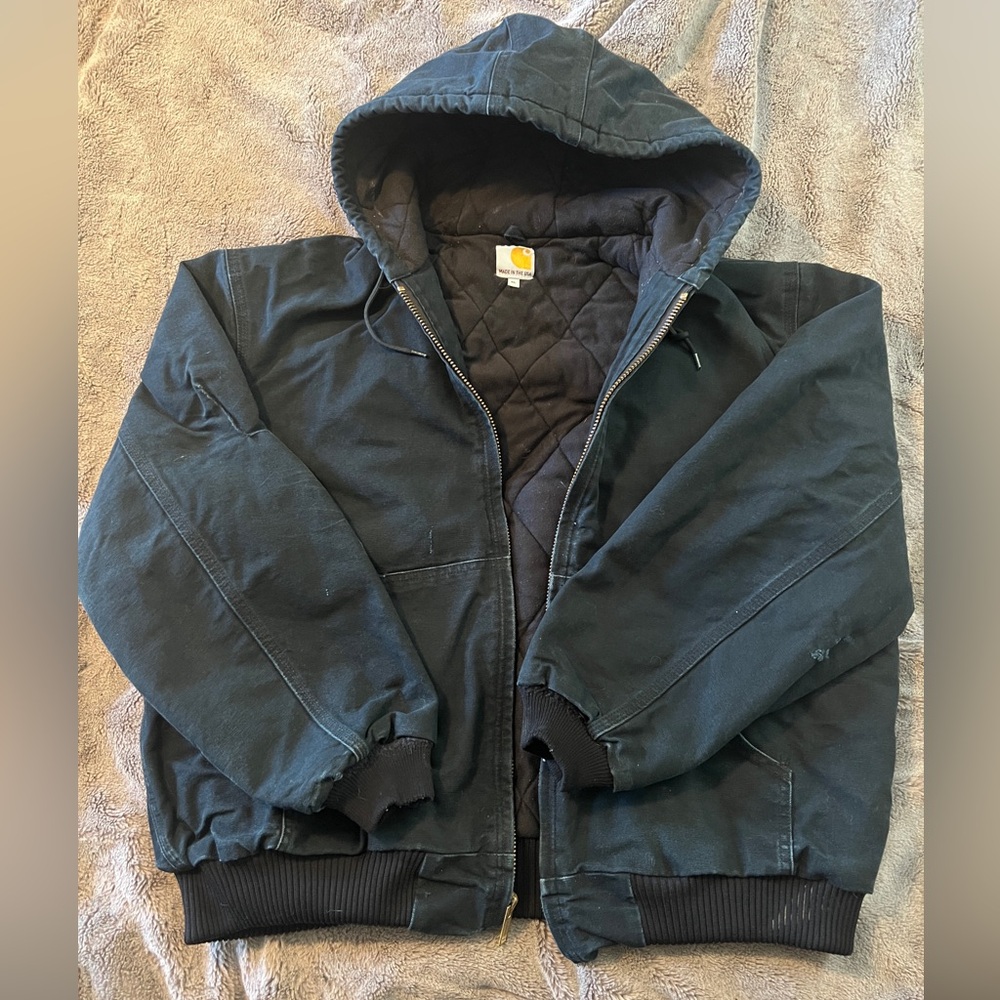 Carhartt Black Flannel-lined Active Jacket J140 distressed size XL